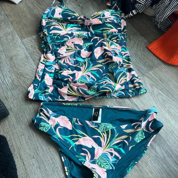 Niptuck Swim suit size 8 - Picture 1 of 10